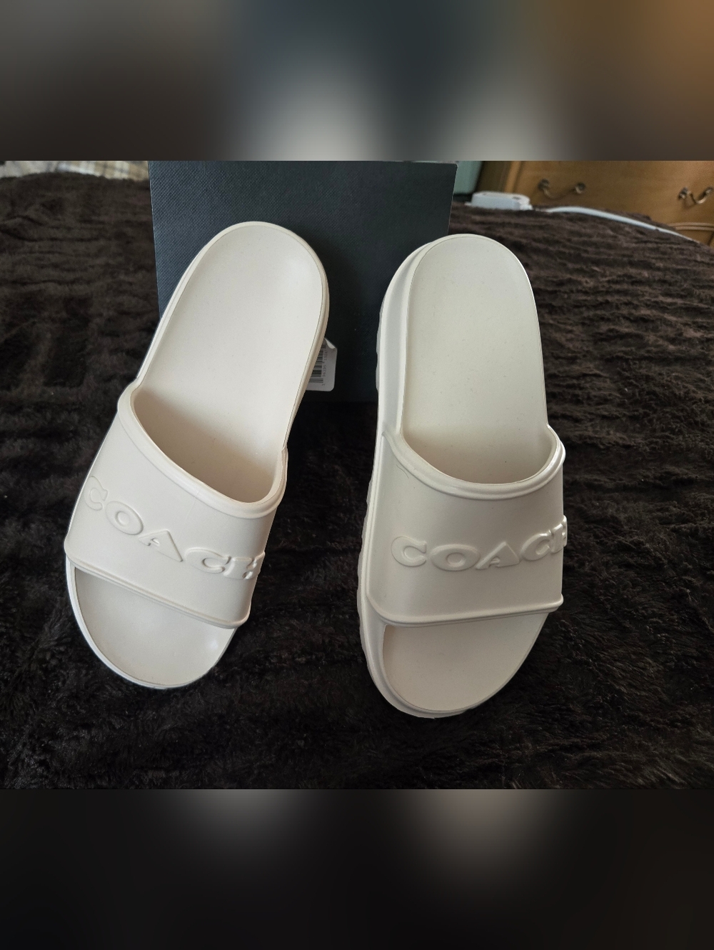 Coach Jesse Rubber Slide Sandals Ivory